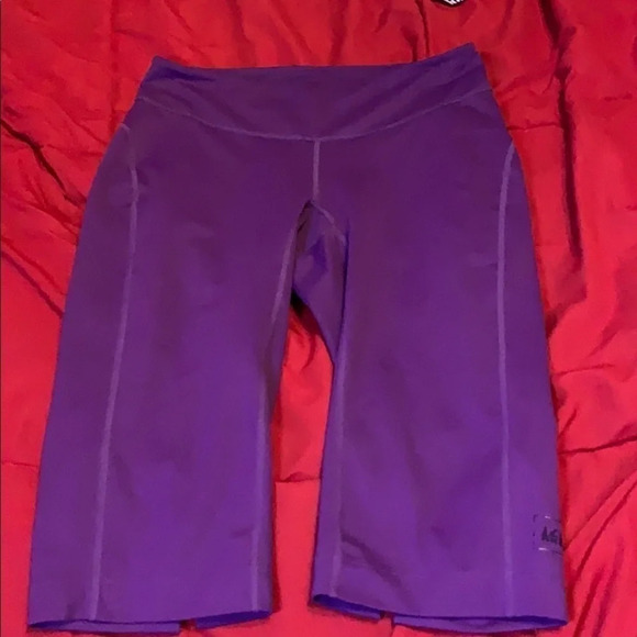 REI Pants - REI crop purple compression leggings size XXS